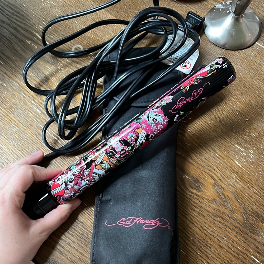 Vintage Ed Hardy Graphic Flat Iron